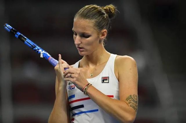 科维托娃连续十二场比赛得分超过重返赛场，瑞士队不断突破！