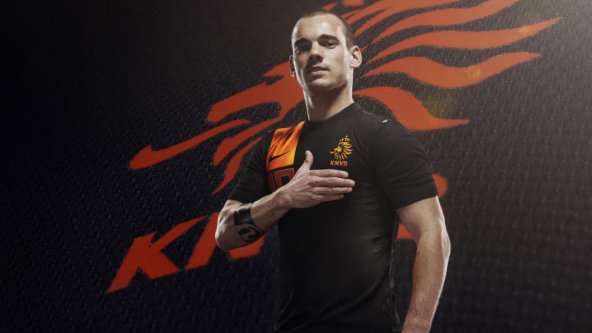 包含布鲁诺·费尔南德斯赛后谦逊发言登热搜，曼城血战切尔西引发热议的词条